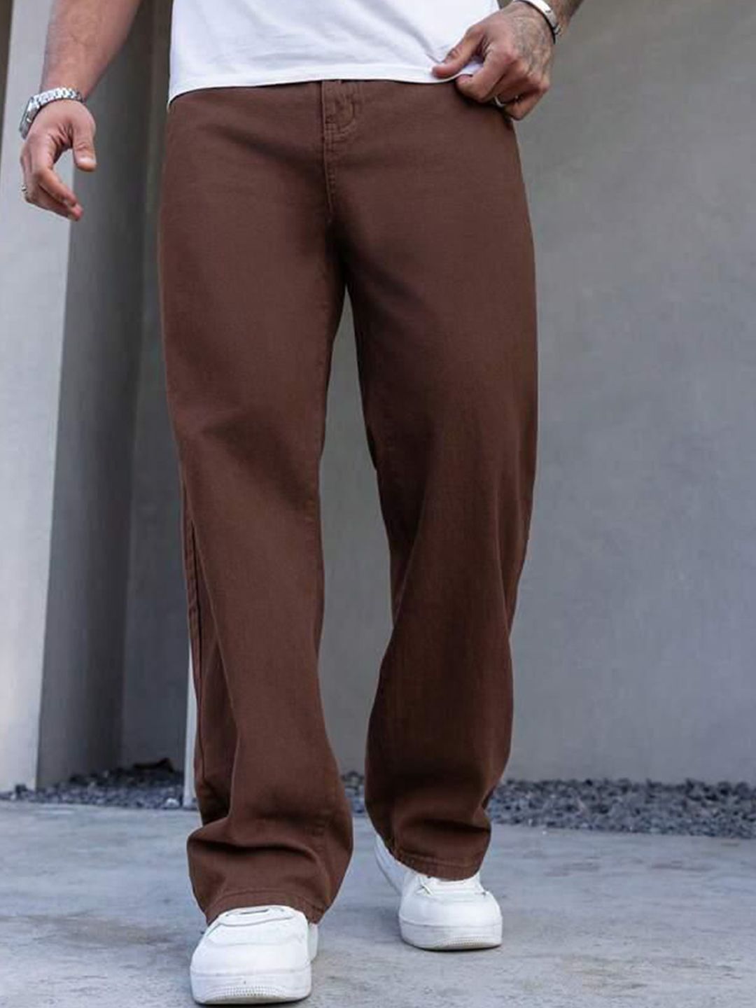 me Queen Men Straight Fit Mid-Rise Jeans