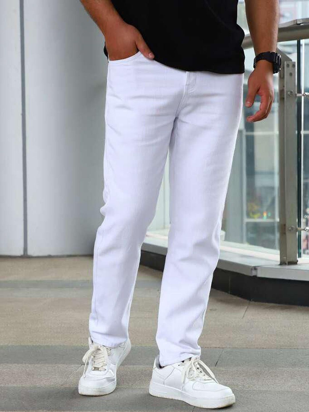 me Queen Men Regular Fit Mid-Rise  Jeans