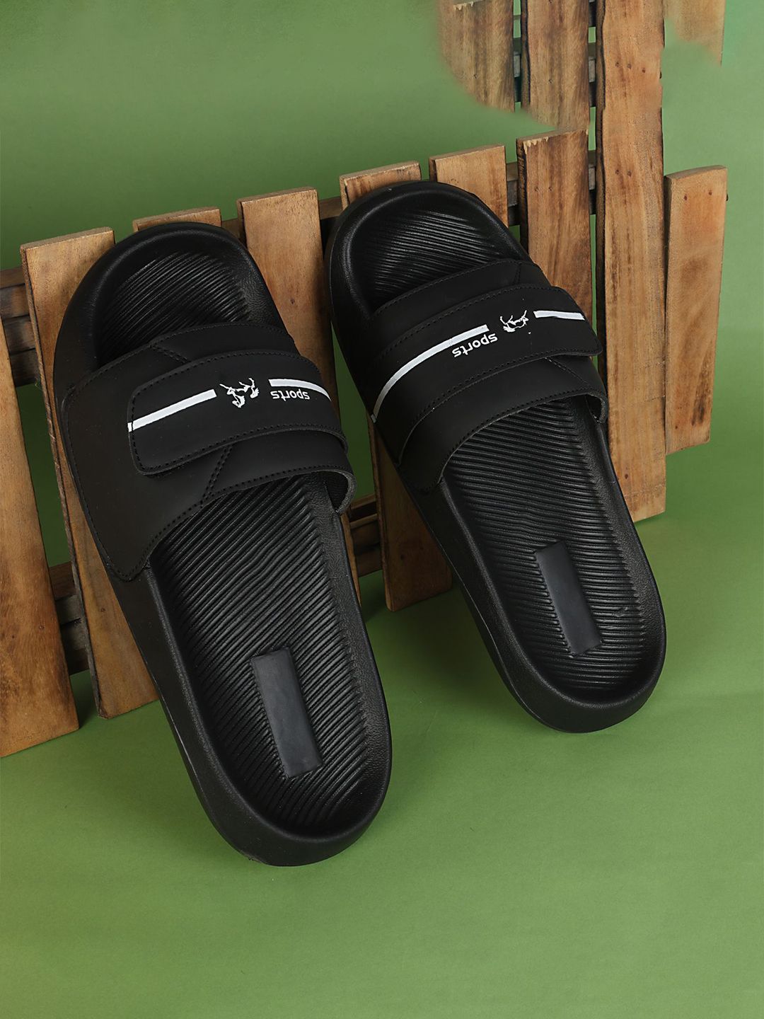 PERY PAO Men Printed Sliders Flip Flops