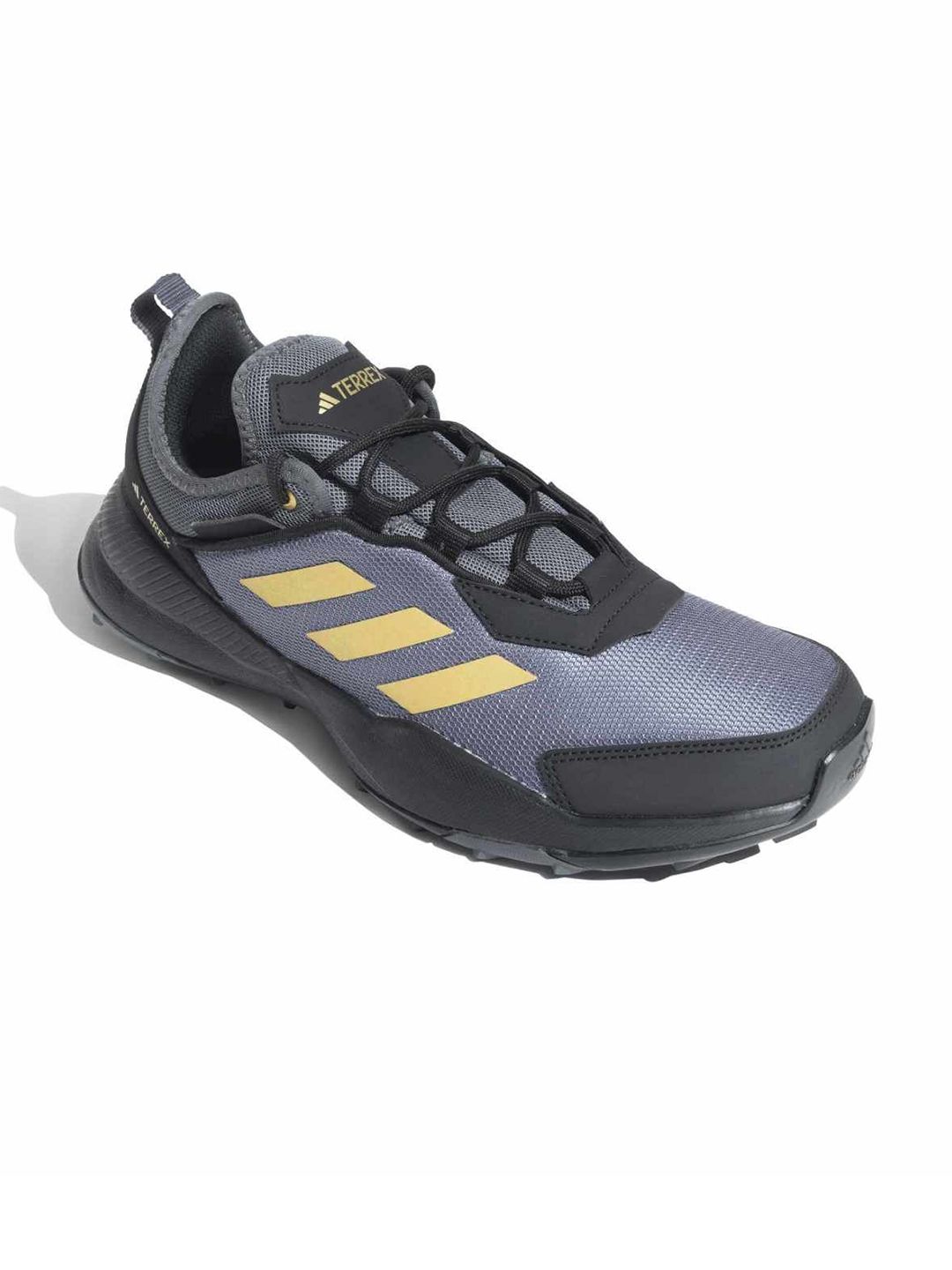 ADIDAS ADIDAS Men Synthetic Questit Low Sports Shoes