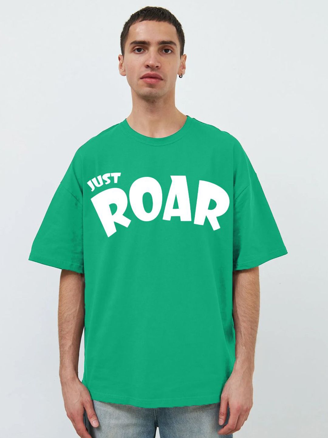 Leotude Typography Printed Round Neck Oversized T-shirt
