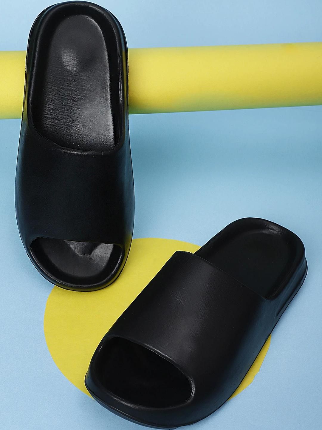 Pampy Angel Men Black Flip Flops