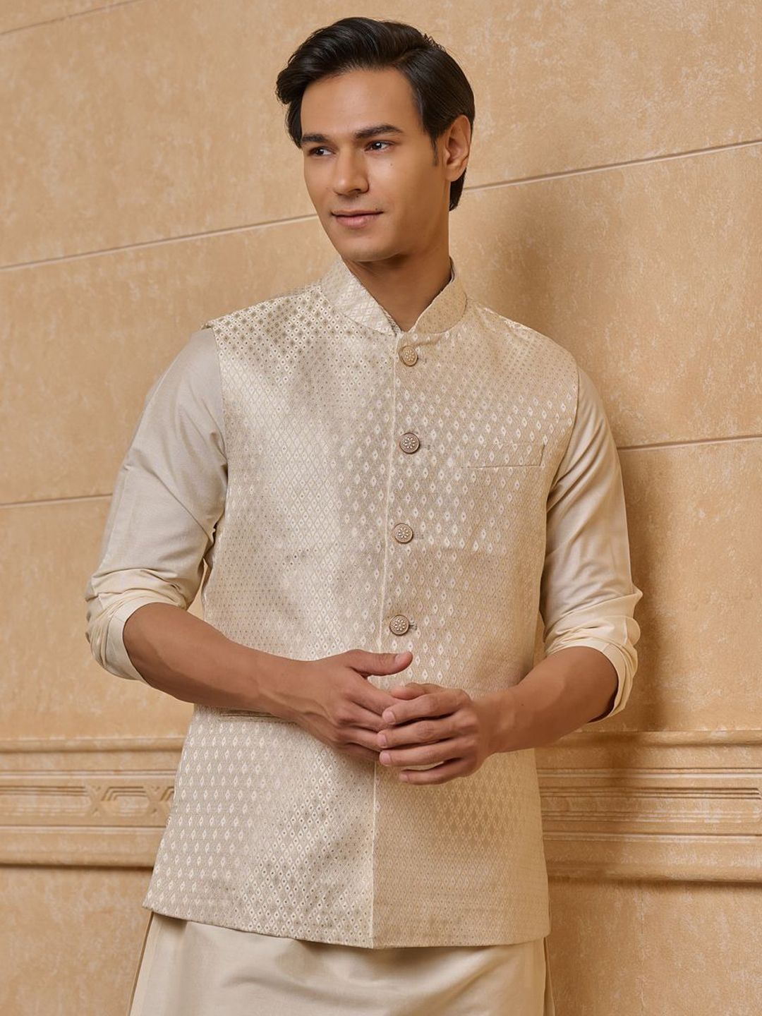 Tasva Woven Design Brocade Bundi Nehru Jacket