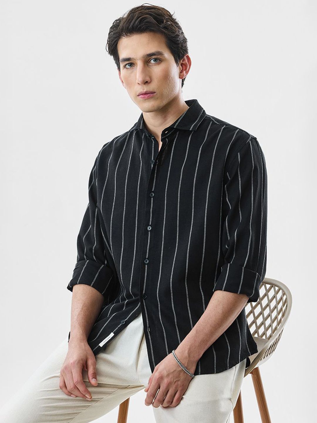 Snitch Men Vertical Striped Spread Collar Casual Shirt Offers & Cashback