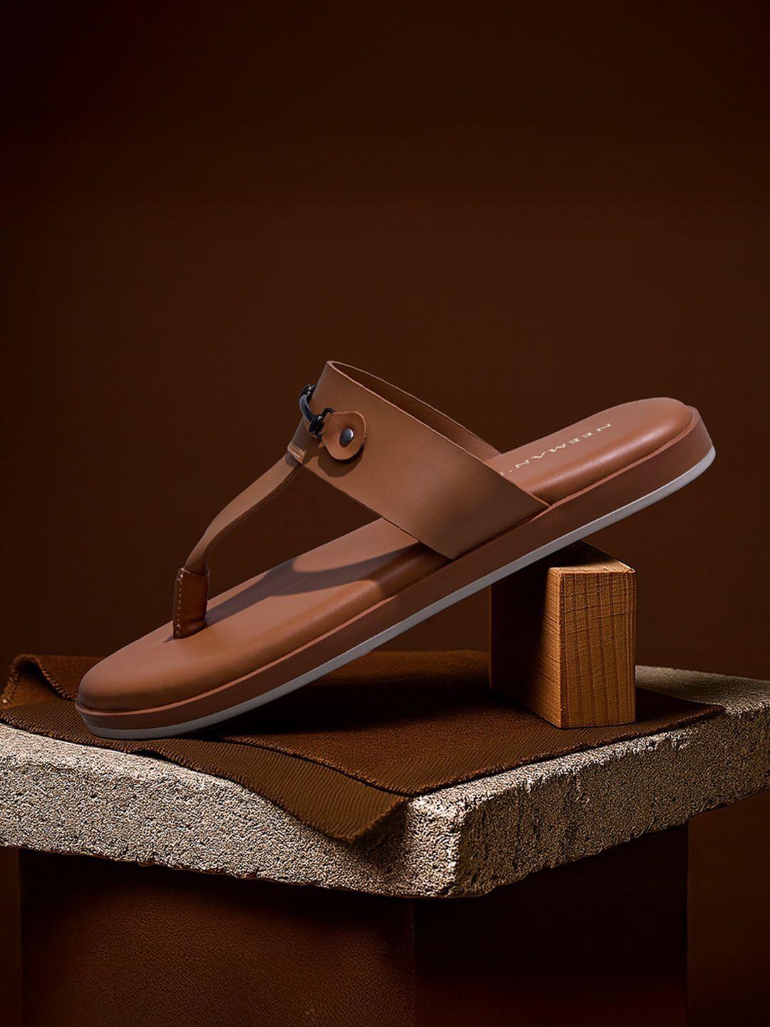 NEEMANS Luxe Flips Sandals