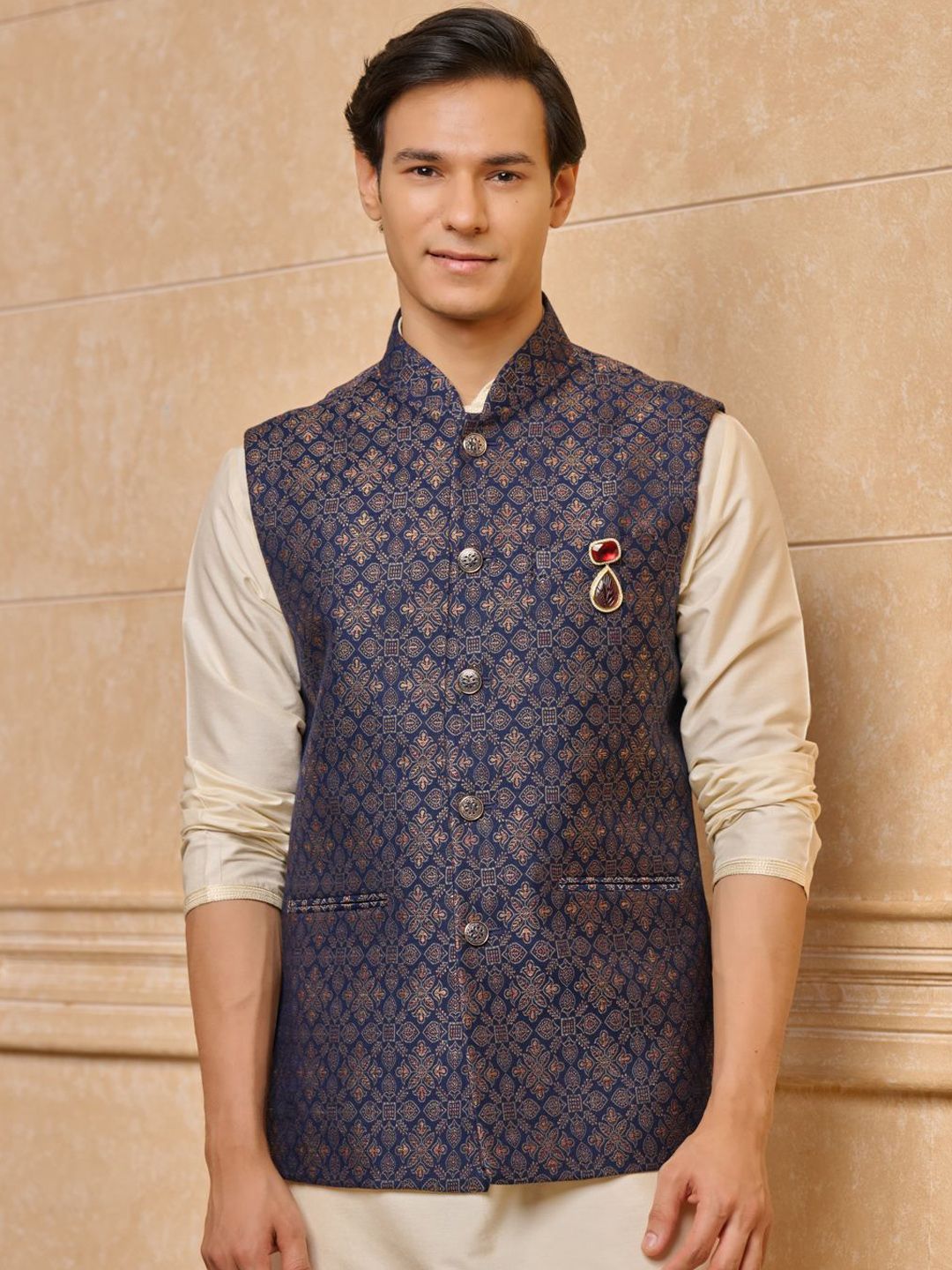 Tasva Ethnic Motifs Printed Woven Classic Bundi Nehru Jacket