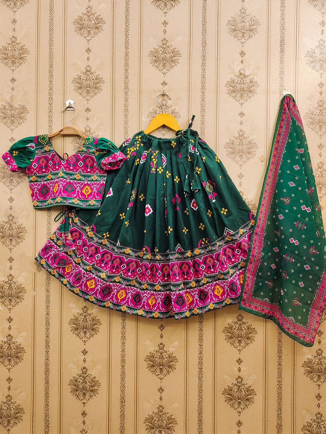 BAESD Girls Ethnic Motifs Printed Mukaish Ready To Wear Lehenga & Blouse With Dupatta