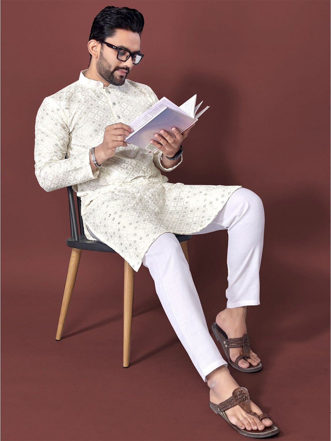 FoxDX Geometric Embroidered Mandarin Collar Pure Cotton Sequinned Straight Kurta