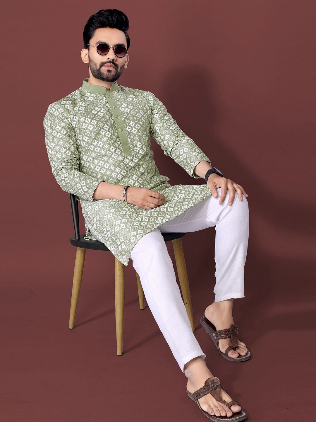 FoxDX Geometric Embroidered Mandarin Collar Pure Cotton Sequinned Straight Kurta