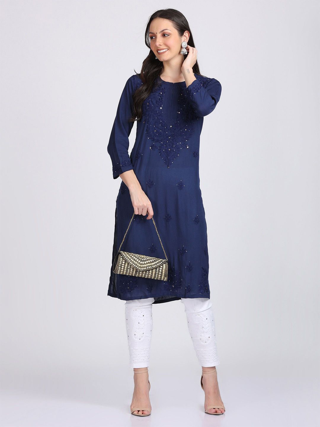 KHAKA Women Embroidered Round Neck Straight Kurta