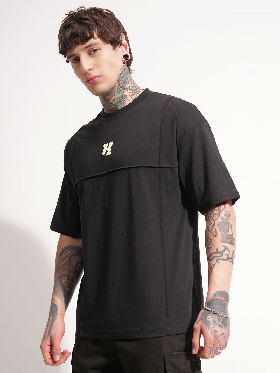 HIGHLANDER Typography Printed Drop-Shoulder Sleeves Oversized Cotton T-shirt