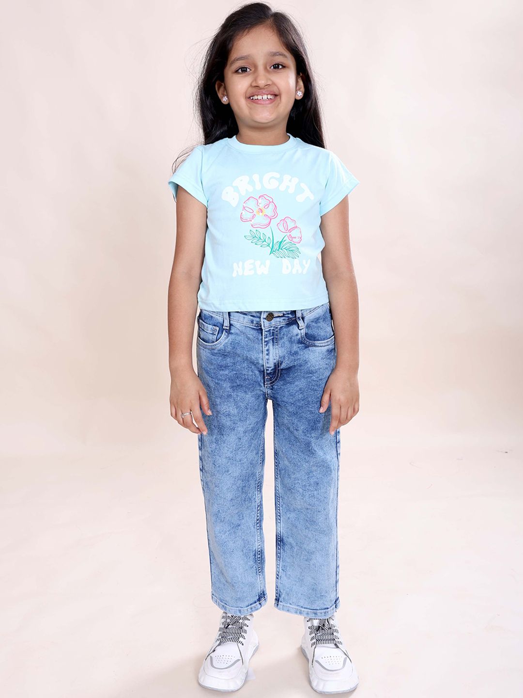 KiddoPanti Girls Printed Short Sleeves Pure Cotton T-shirt With Trousers
