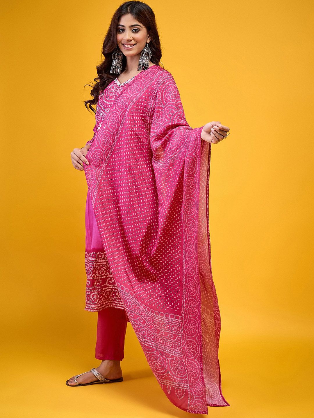 HERE&NOW Women Bandhani Printed Kurta with Trousers & Dupatta