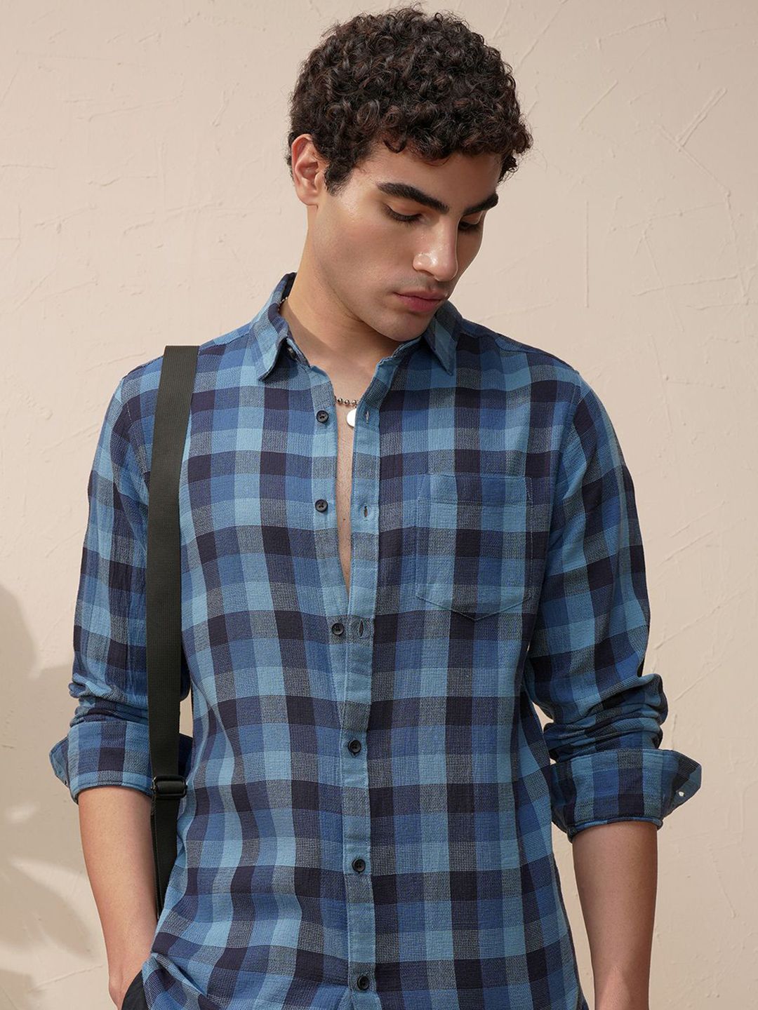 HIGHLANDER Checked Cutaway Collar Slim Fit Cotton Shirt