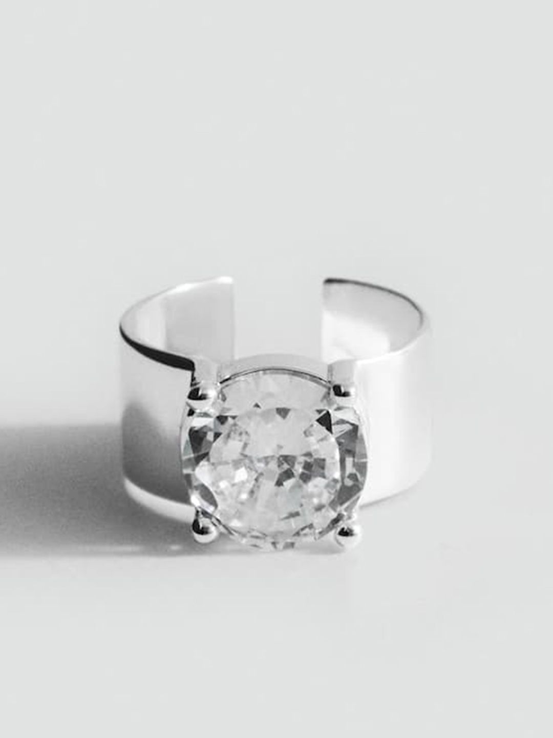 Stone Studed Finger Ring