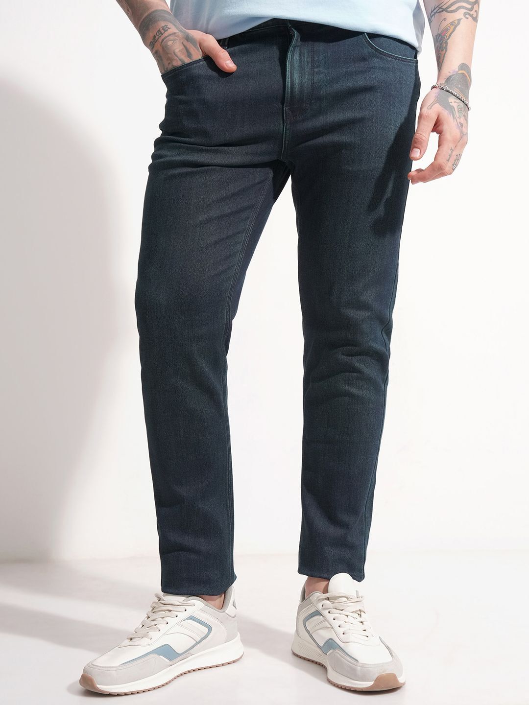 HIGHLANDER Men Slim Fit Mid-Rise Stretchable Jeans