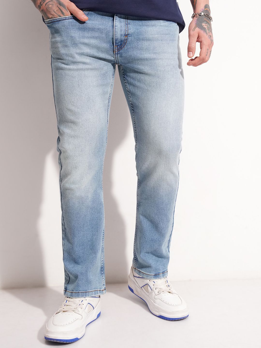 HIGHLANDER Men Slim Fit Mid-Rise Light Fade Cotton Stretchable Jeans