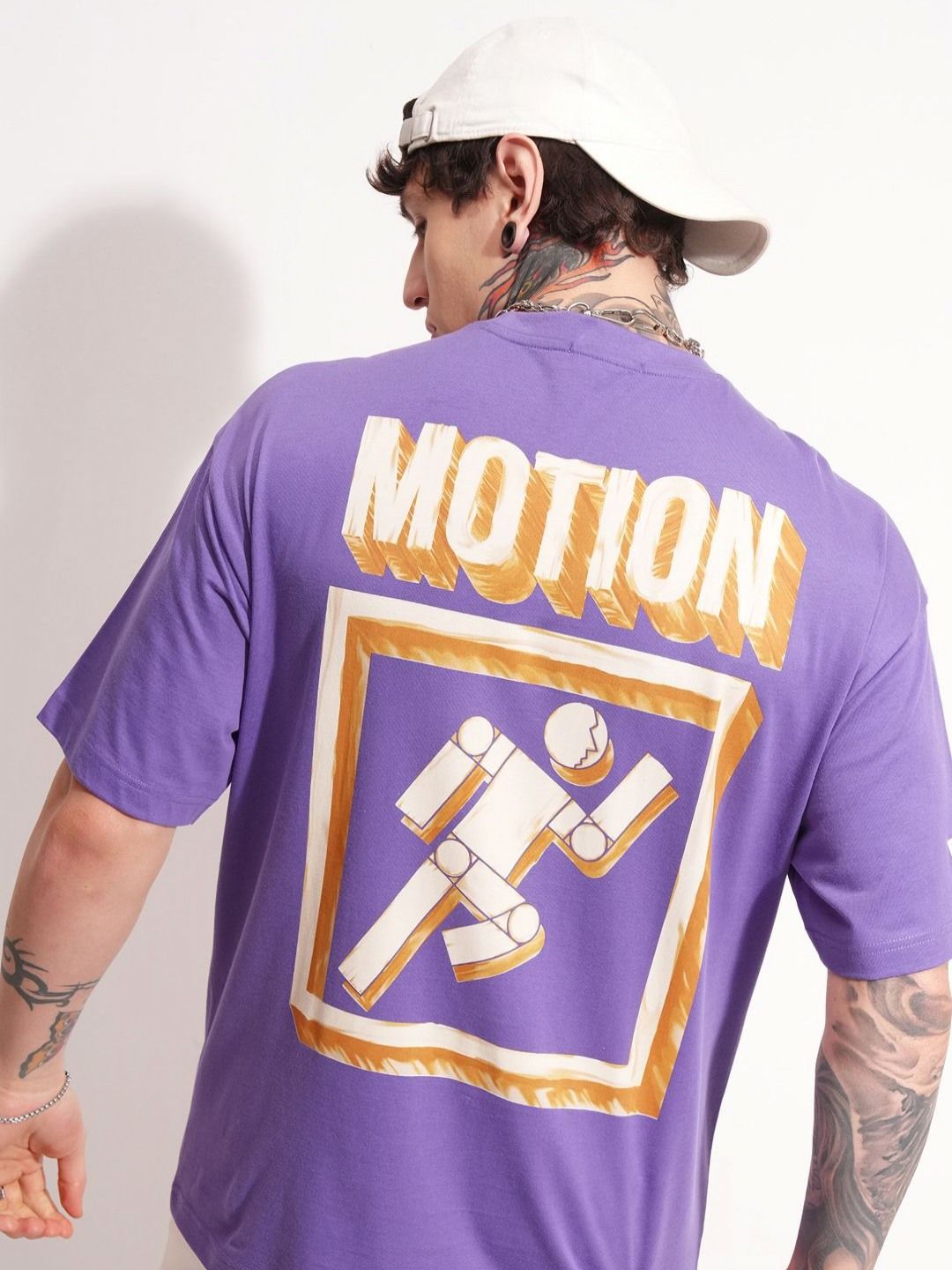 HIGHLANDER Typography Printed Drop-Shoulder Sleeves Oversized Cotton T-shirt
