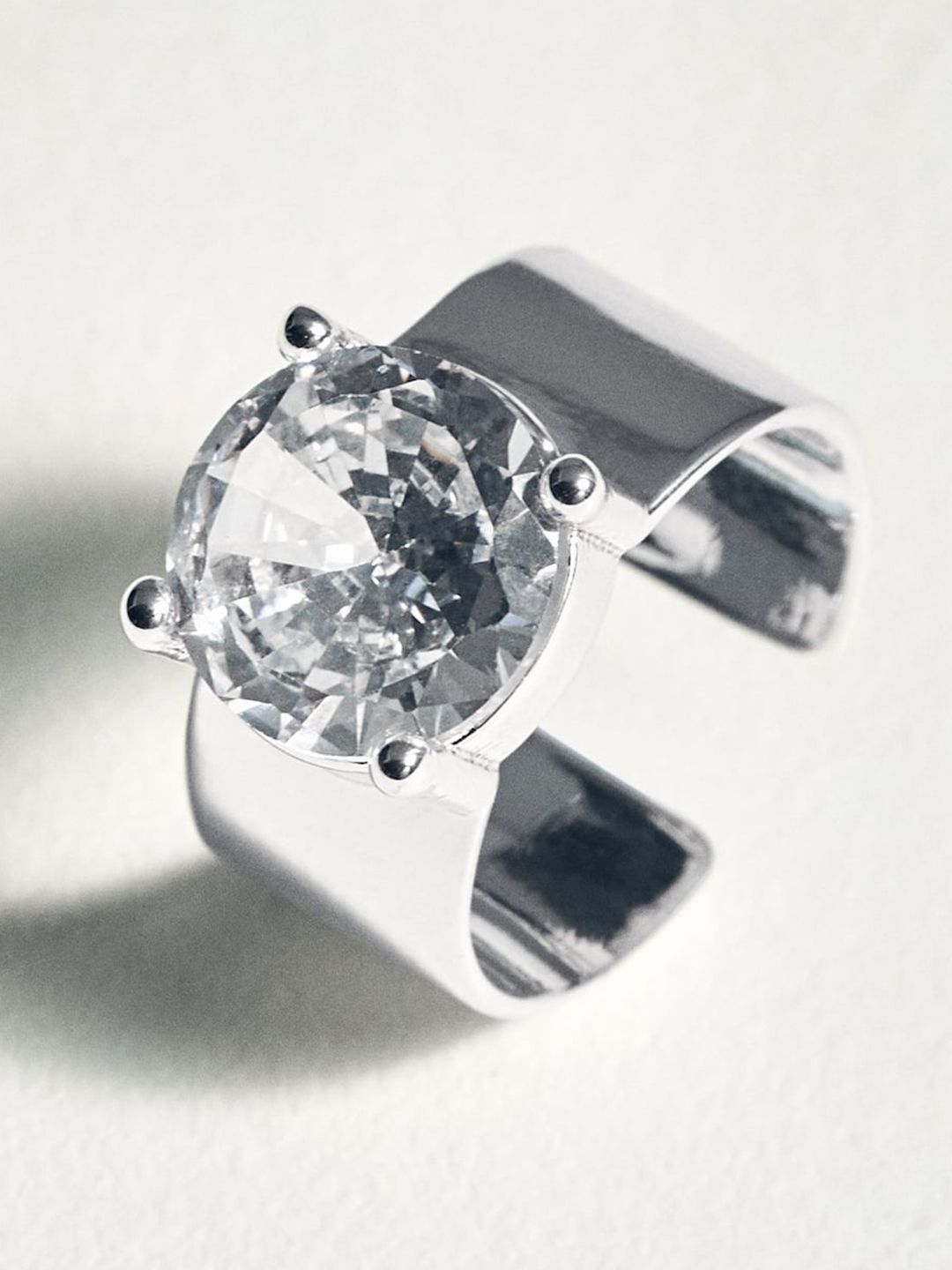 Stone Studed Finger Ring