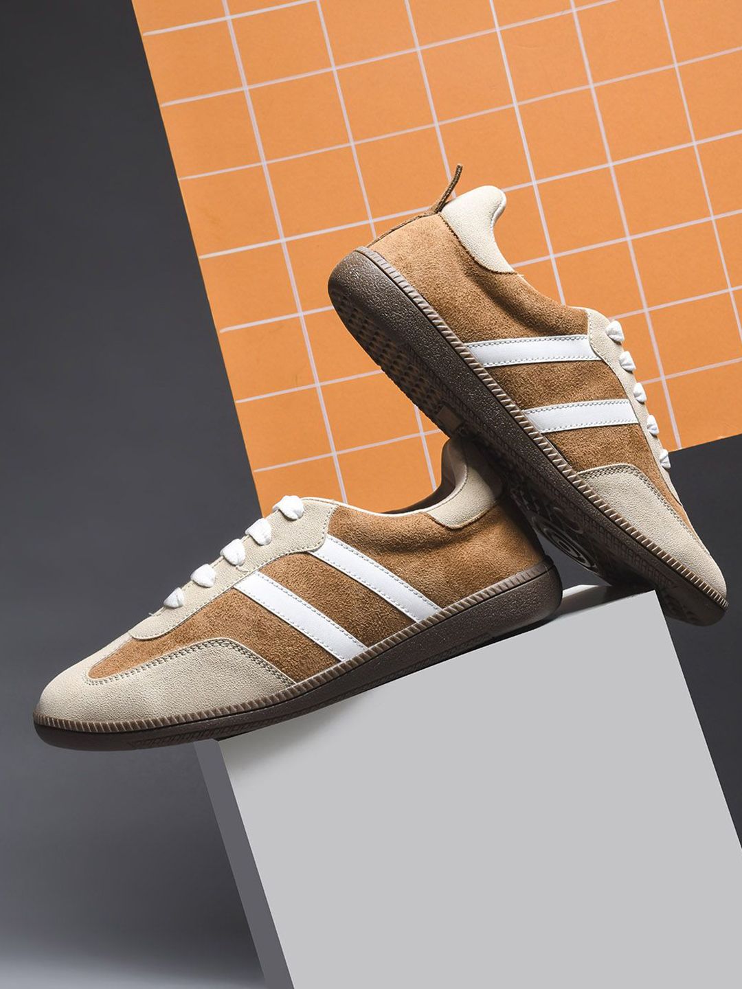 Froh Feet Women Colourblocked Sneakers