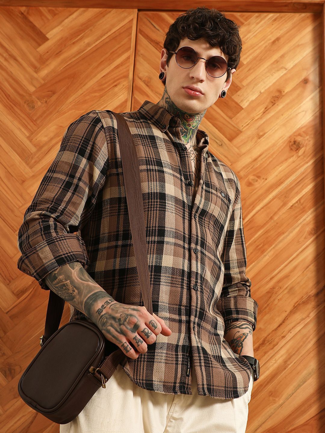 CAHOOT Men Checked Button-Down Collar Cotton Casual Tailored Fit Regular Fit Shirt