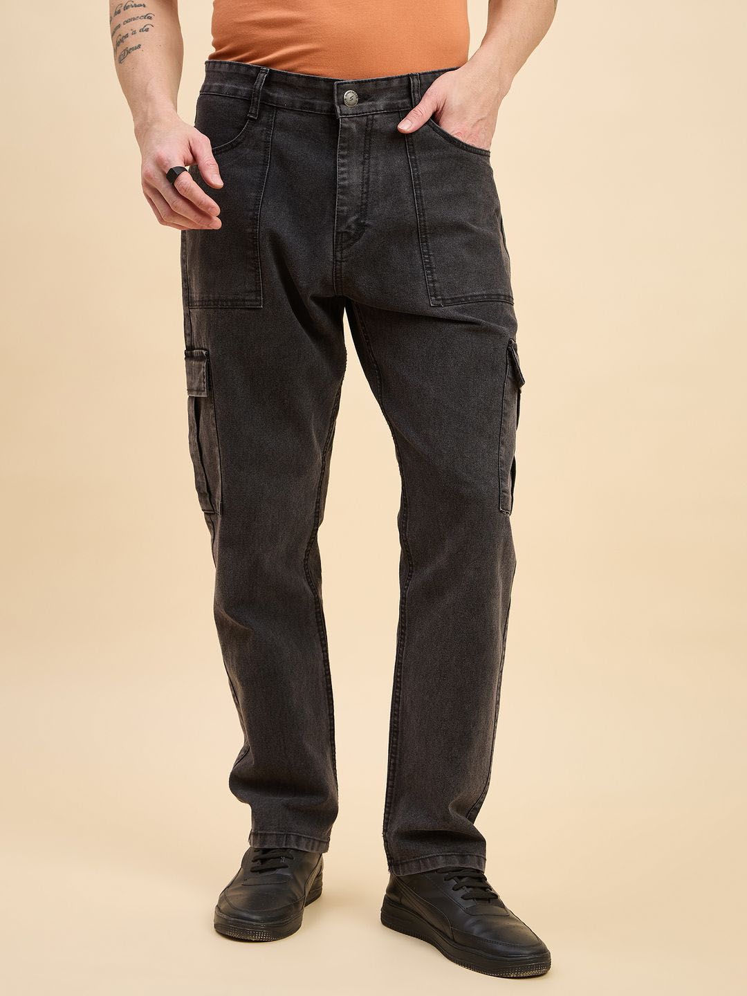 STUDIO NEXX Men Straight Fit Mid-Rise Stretchable Crago Jeans