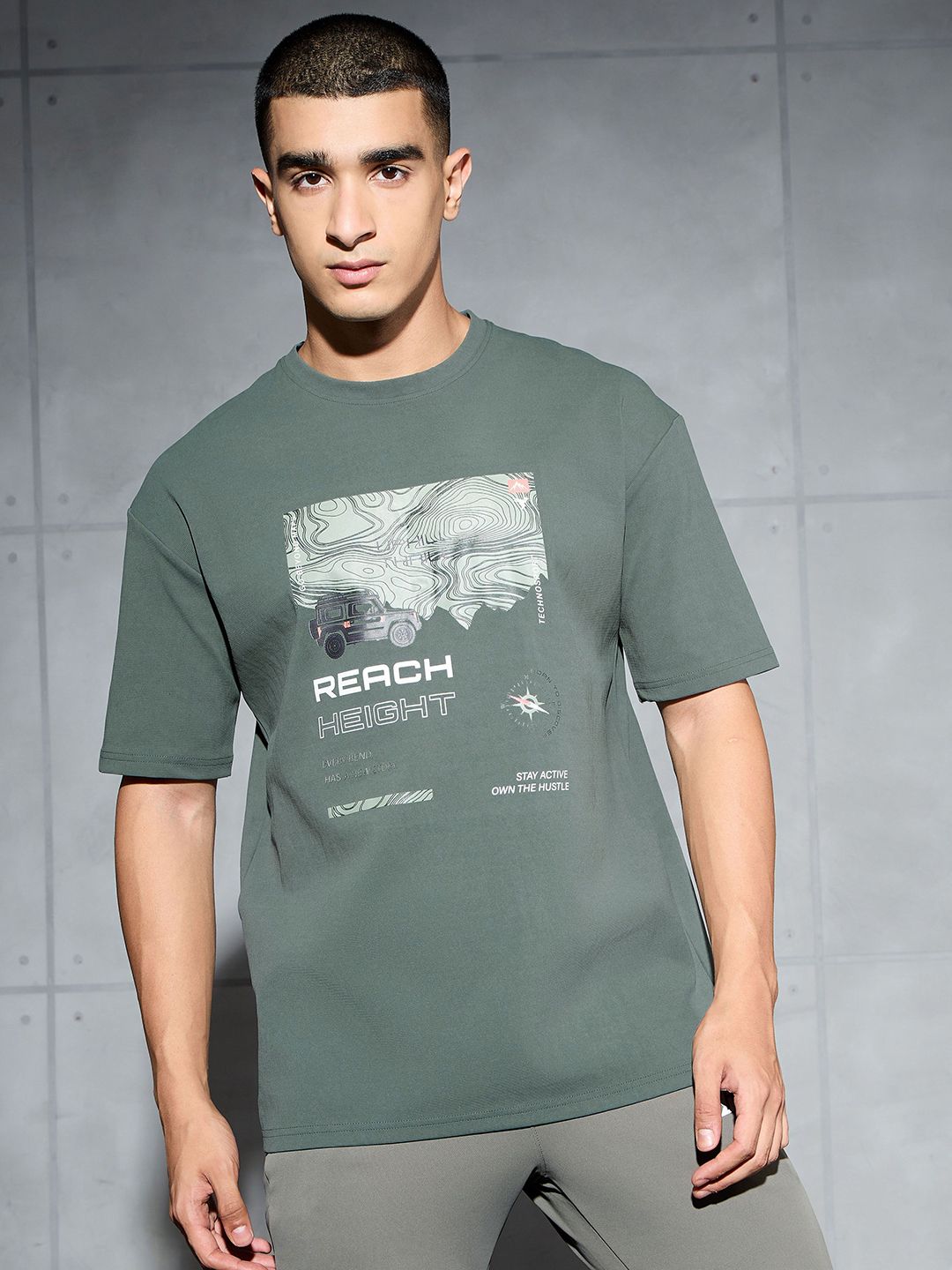 Technosport Men Printed Oversized Round Neck Sports T-shirt with ELASTO PLUS