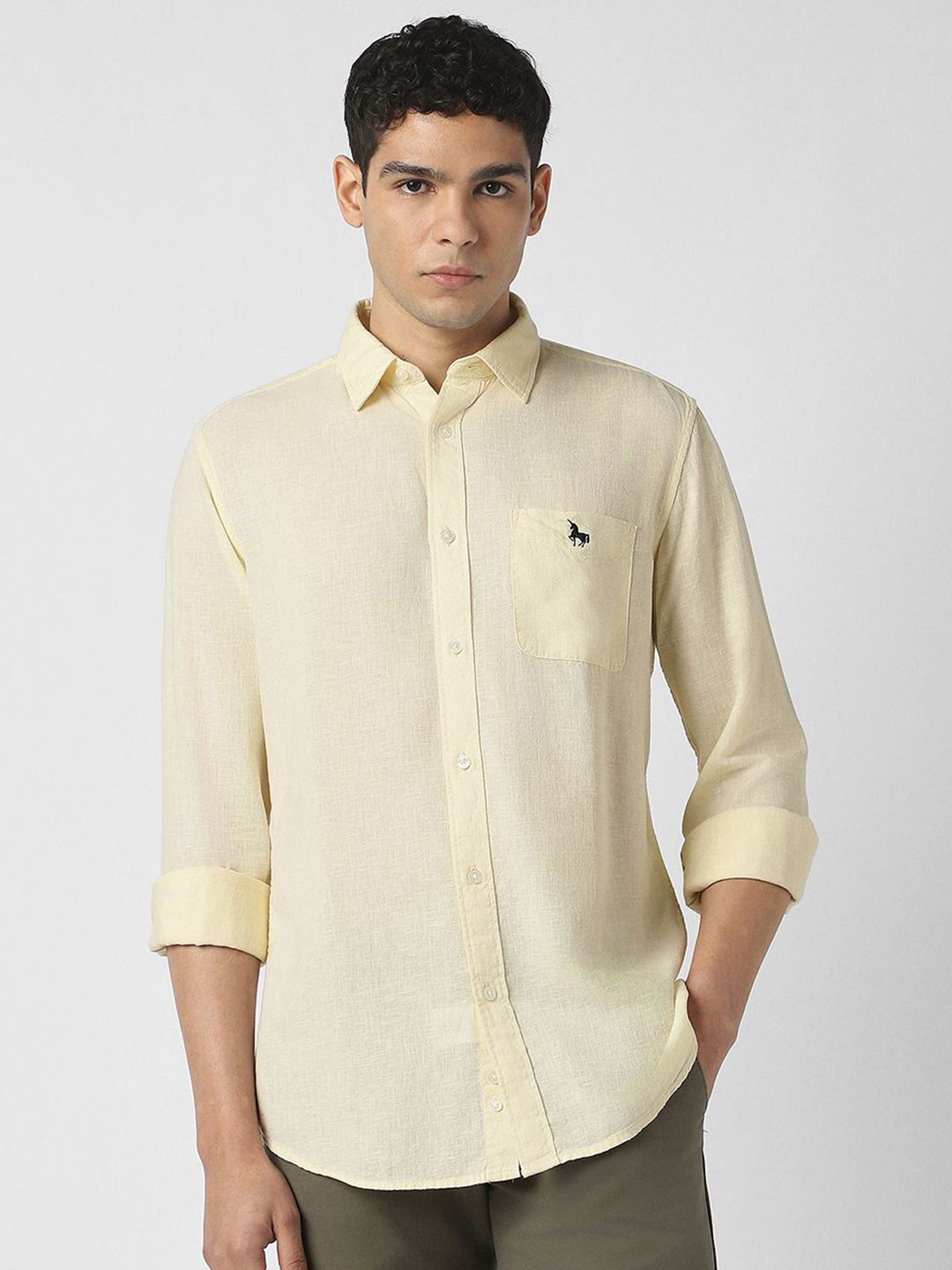 Van Heusen Sport Spread Collar Slim Fit Shirt