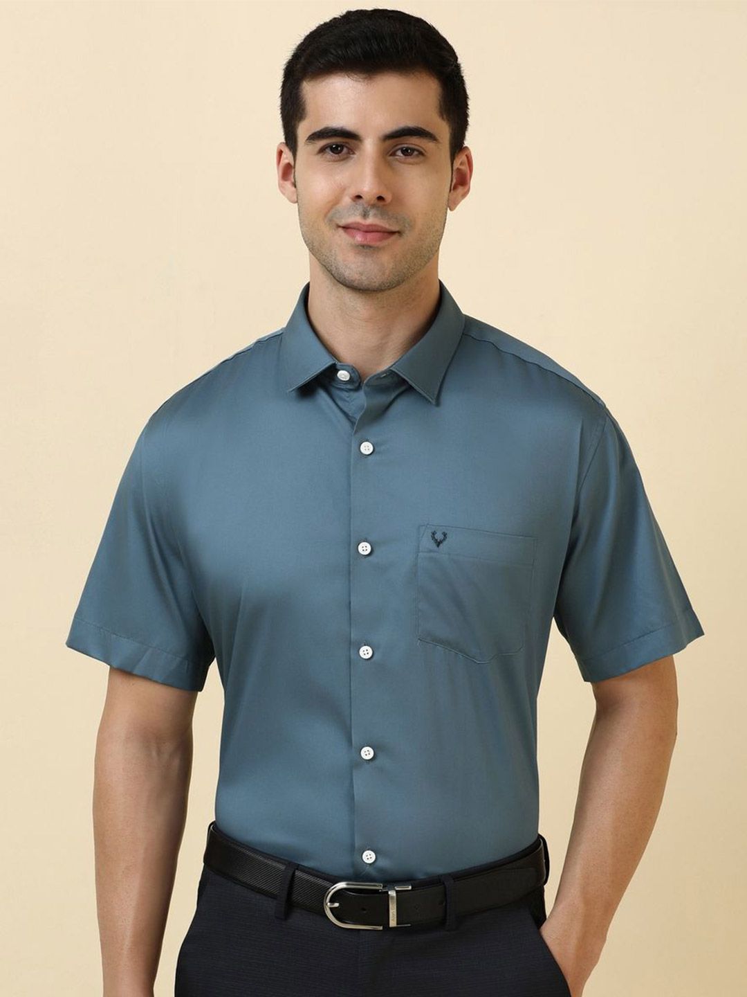 Allen Solly Men Solid Spread Collar Cotton Formal Shirt