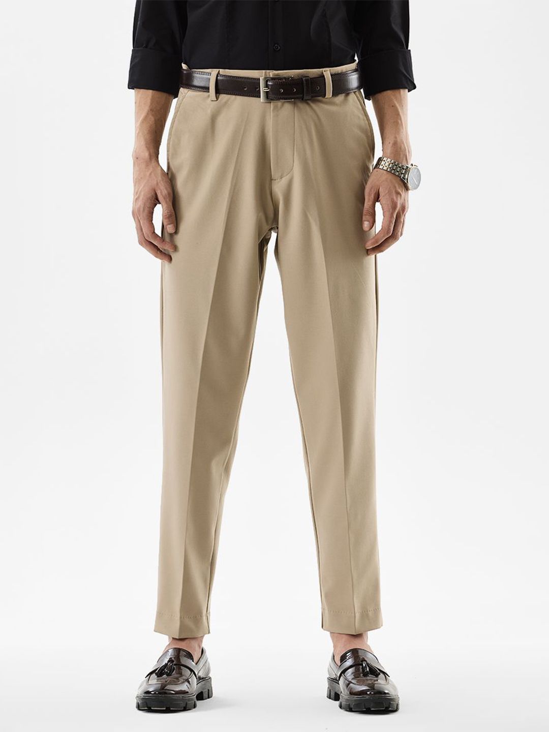 Snitch Men Slim Fit Mid-Rise Pleated Formal Trousers