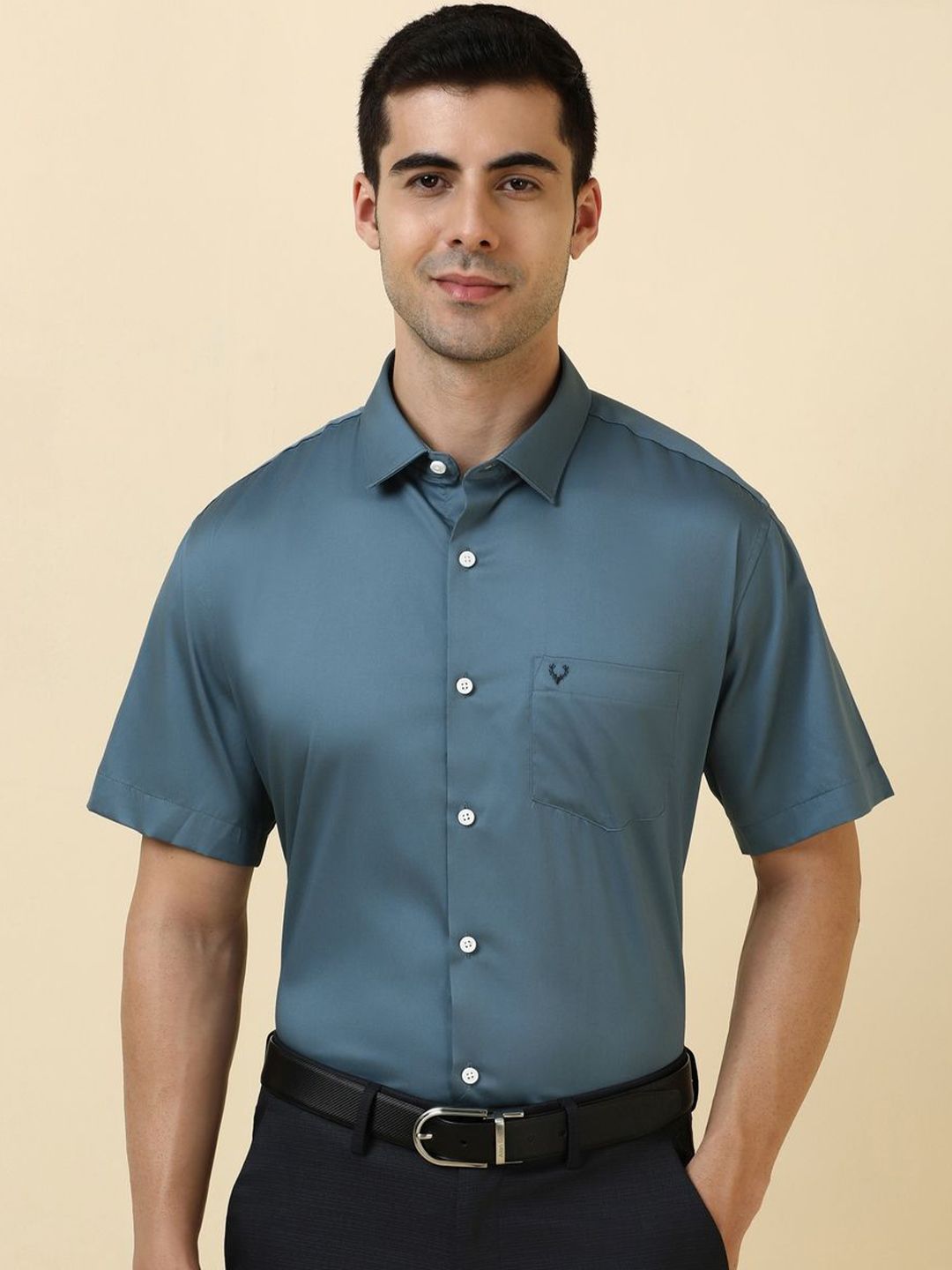 Allen Solly Men Solid Spread Collar Cotton Formal Shirt