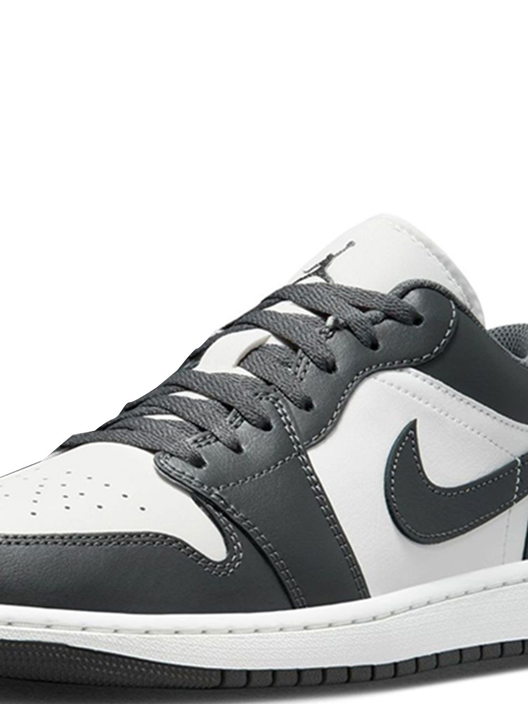 Buy Nike Air Jordan 1 Low Men Colourblocked Round Toe Lace Ups