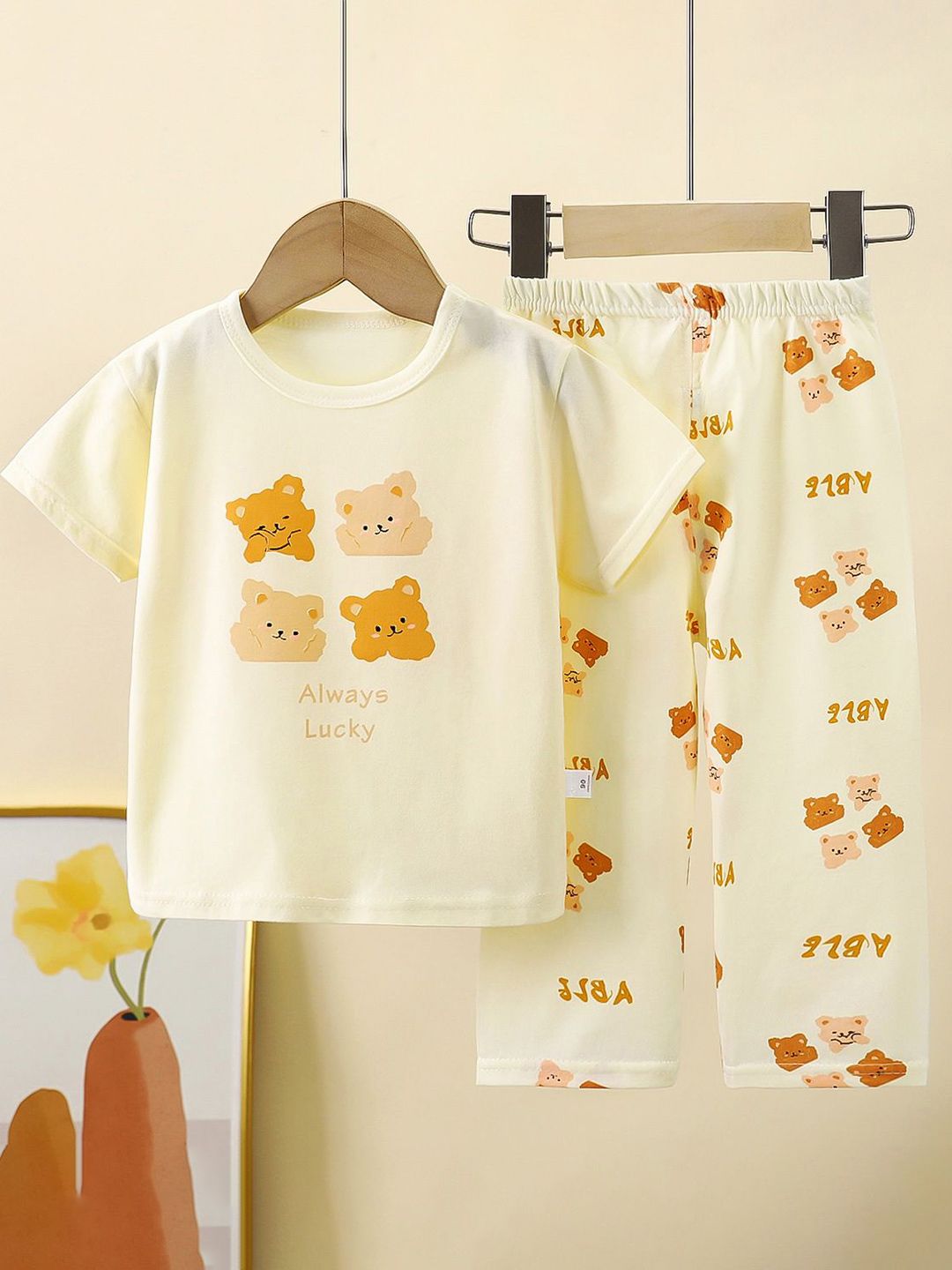StyleCast x Revolte Kids Printed Short Sleeves Pure Cotton T-shirt With Trousers