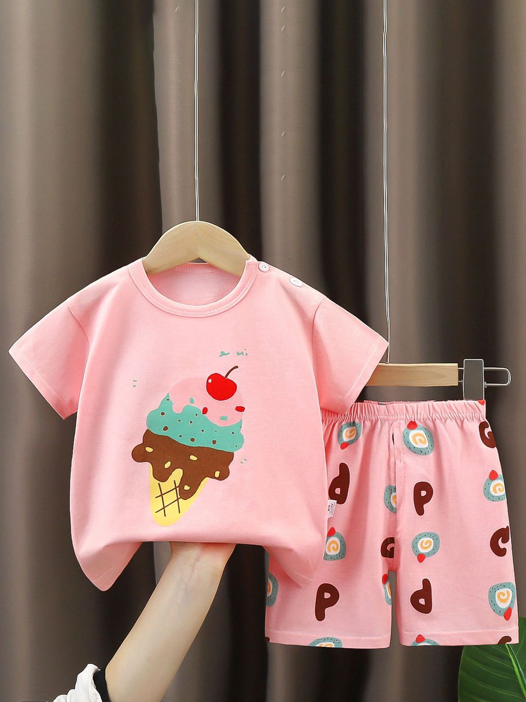 StyleCast x Revolte Girls Printed Short Sleeves Pure Cotton T-shirt With Shorts