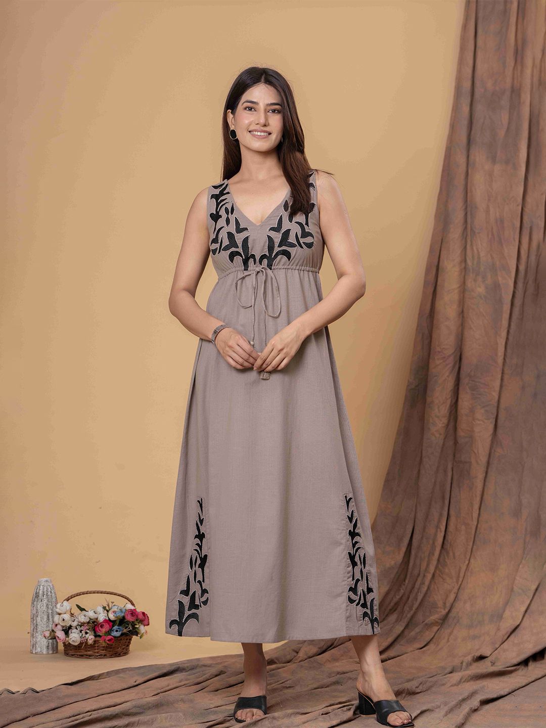 Sencei Women Ethnic Motifs Embroidered Cotton Fit & Flare Midi Dress