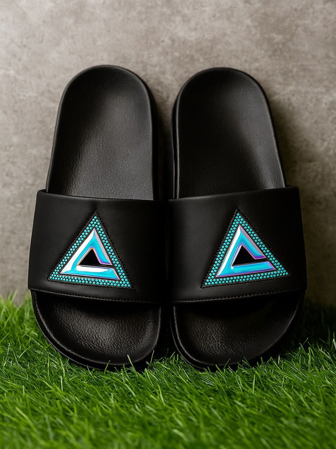 ARVAN Men Printed Sliders Flip Flops