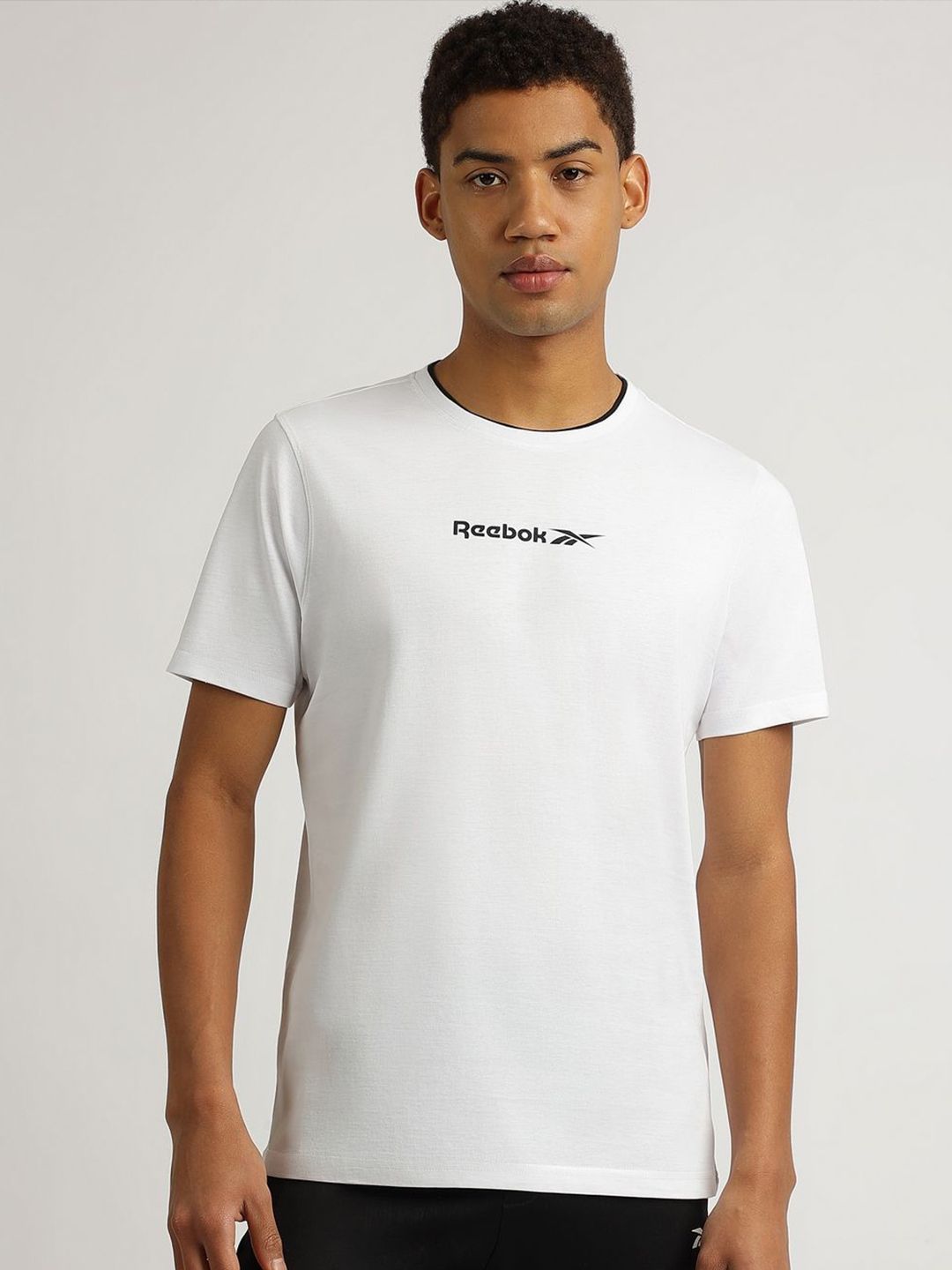 Reebok Men Solid Round Neck Pure Cotton T-shirt