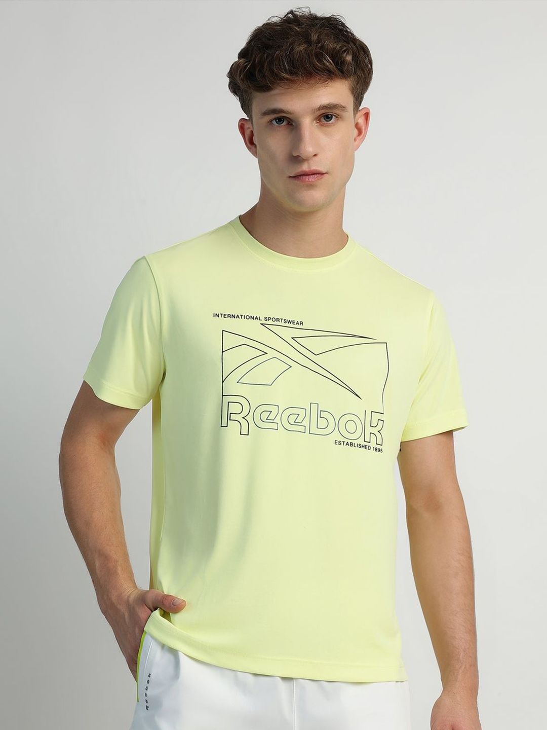 Reebok Men Graphic Printed Round Neck T-shirt