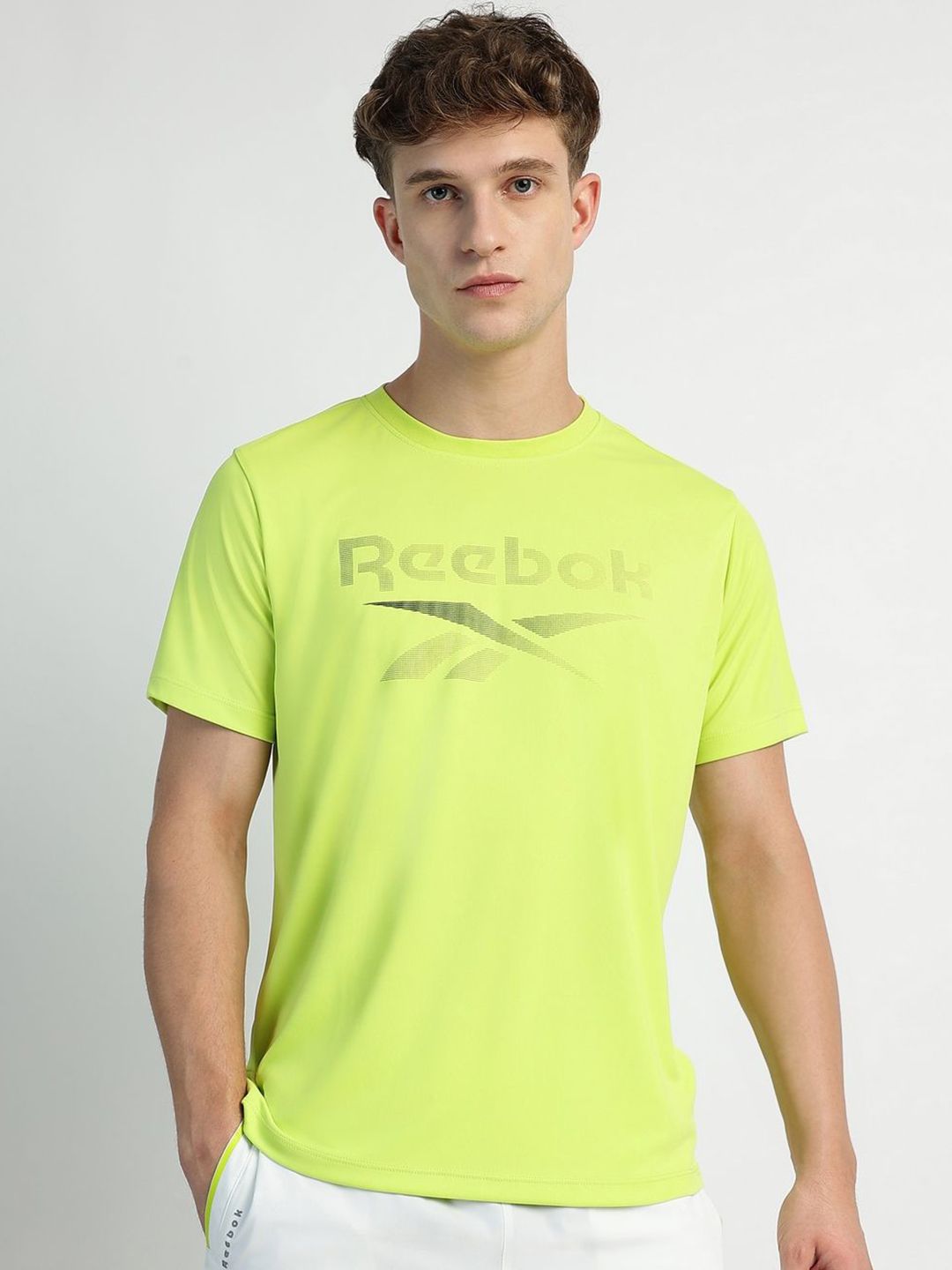 Reebok Men Graphic Printed Round Neck T-shirt