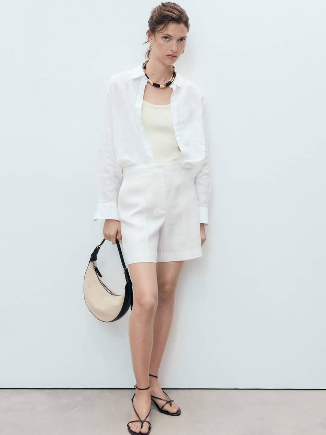 Pure Linen High-Rise Shorts