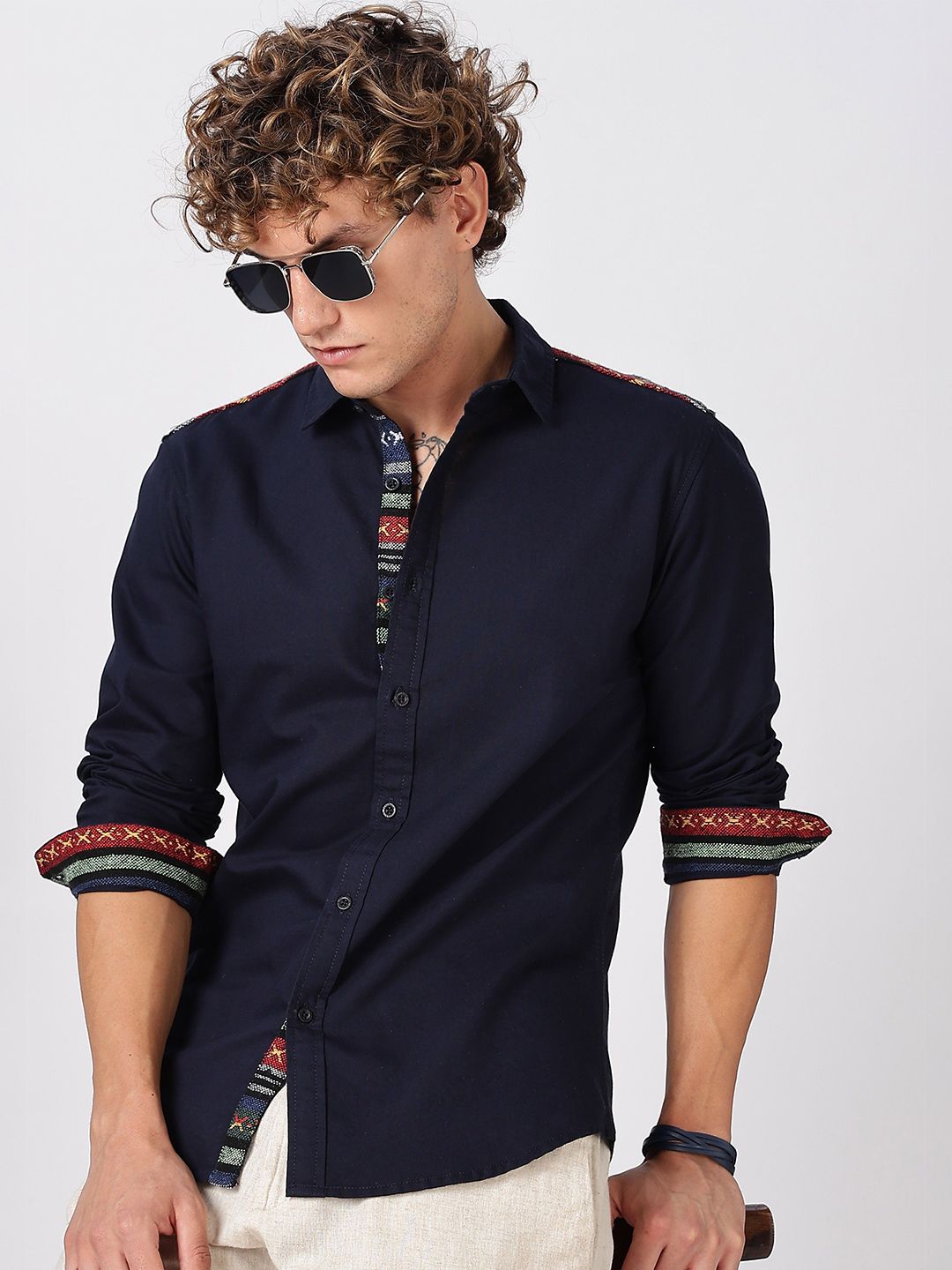 HERE&NOW Men Solid Spread Collar Cotton Casual Shirt