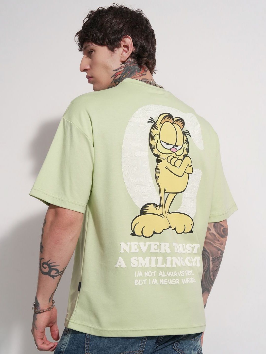 HIGHLANDER Graphic Round Neck Printed Drop-Shoulder Sleeves T-shirt