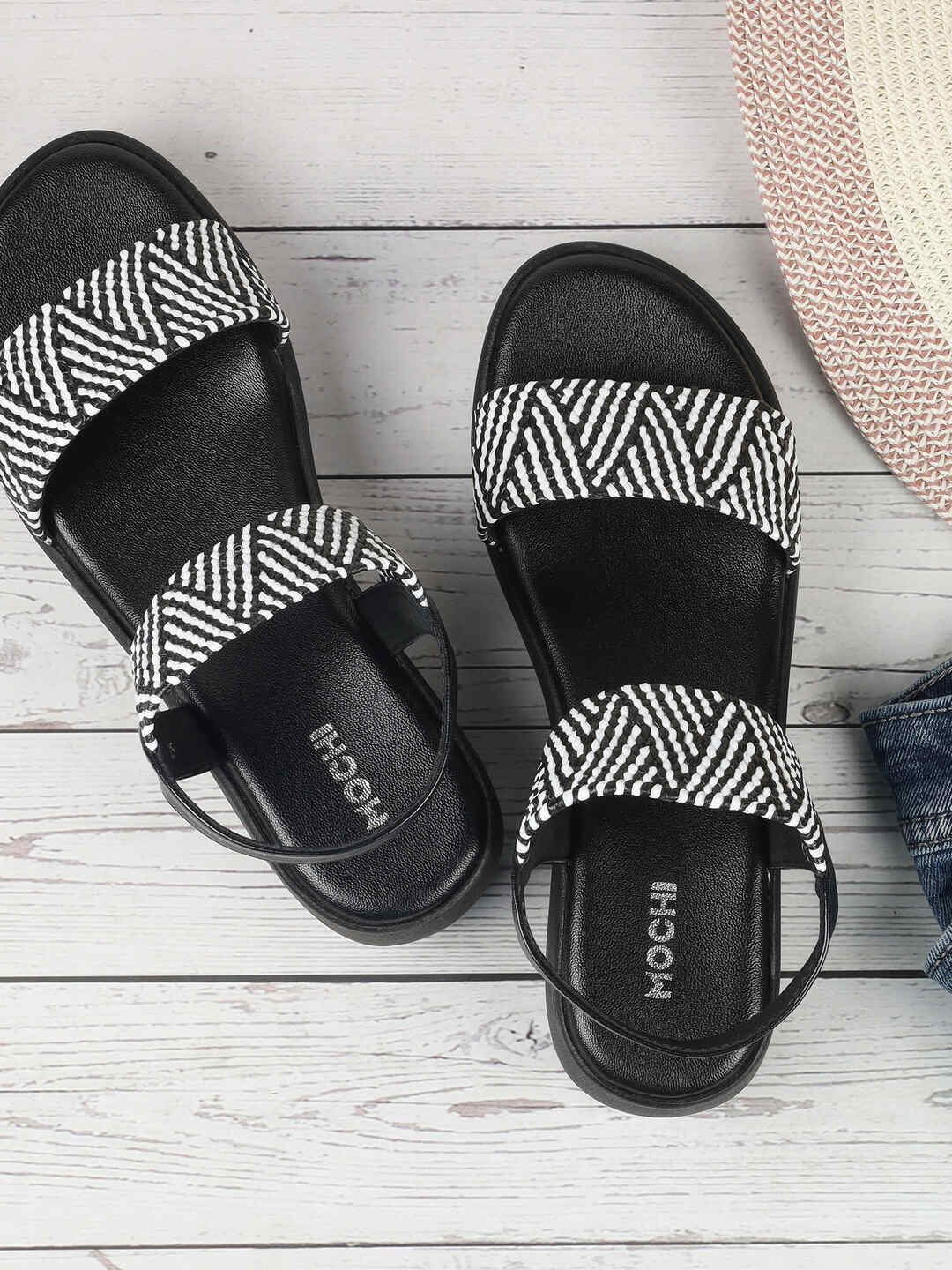 Mochi Mochi Women Printed Block-Heeled Sandals