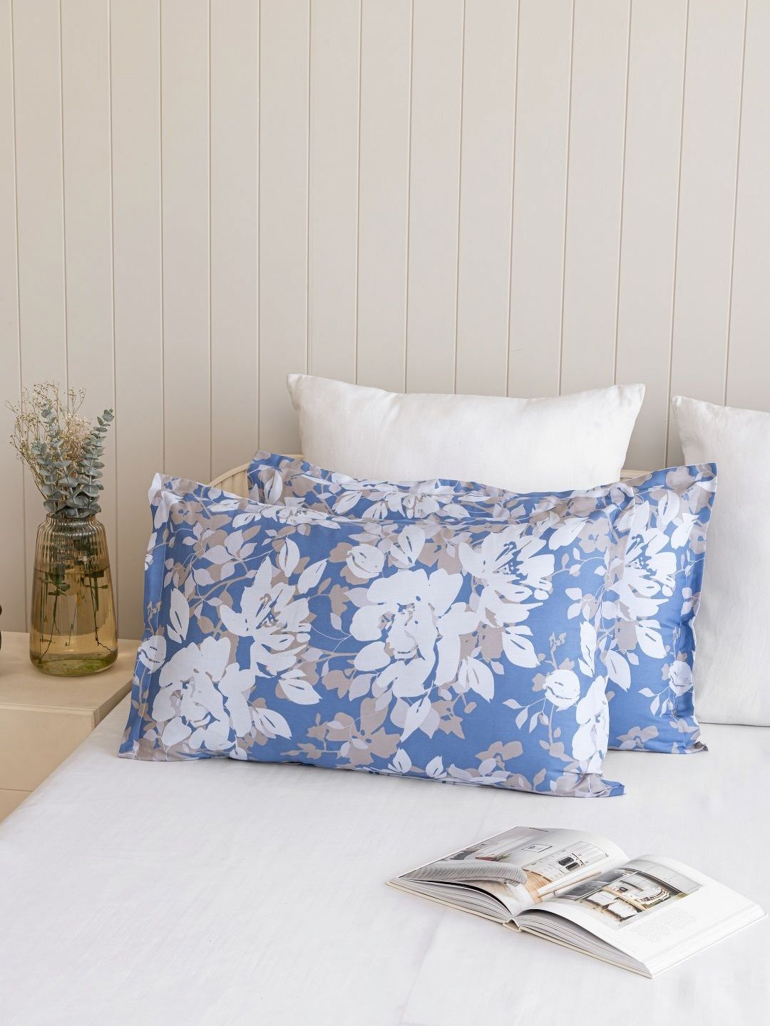 2 Pieces Pure Cotton Pillow Covers HOMEMONDE White & Blue 2 Pieces Self Design Pure Cotton Rectangle Pillow Covers