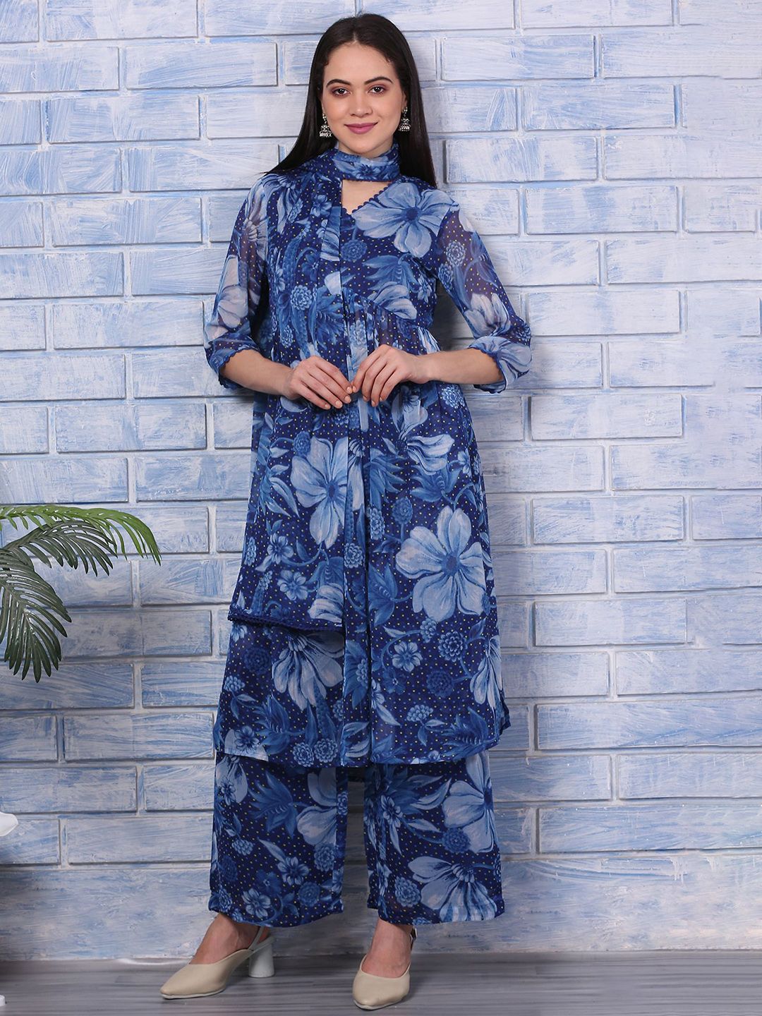 Printed V-Neck Kurta Set W Women Floral Printed V-Neck Empire A-Line Kurta with Trousers & Dupatta