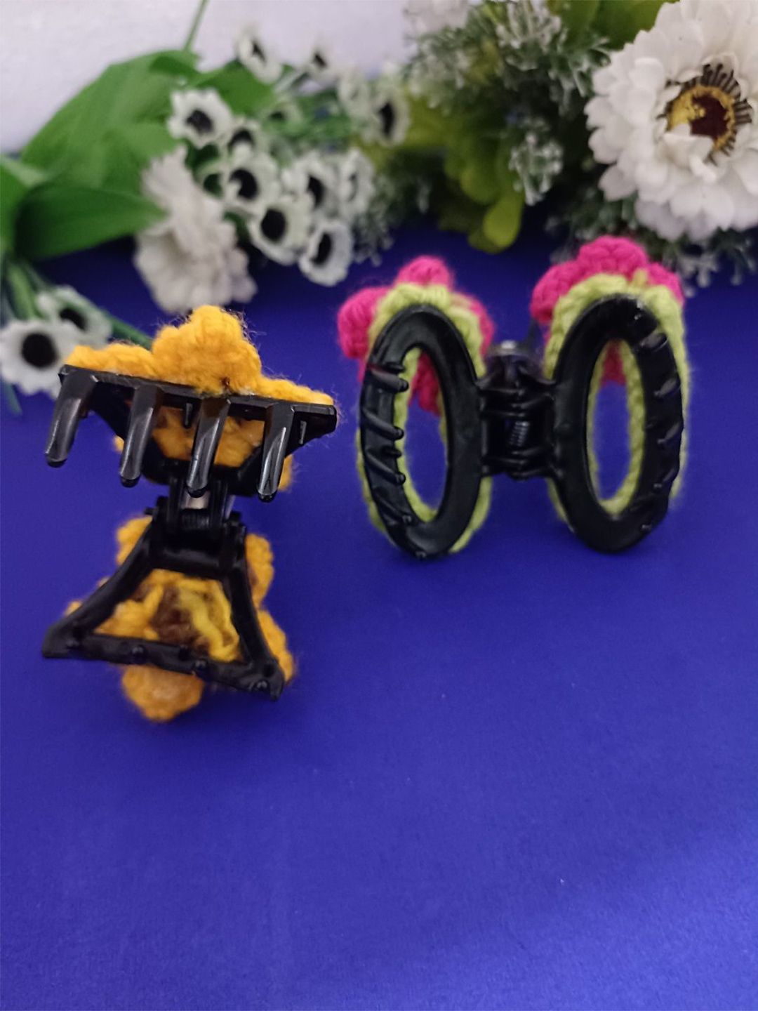 Buy Sanjog Set of 2 Lace Crochet Woolen Handmade Claw Clip - Hair