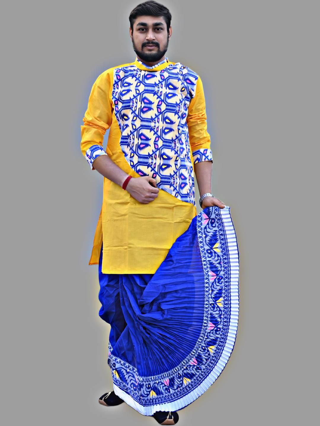 Jamdani Border Solid Mour Puccho Dhoti For Men