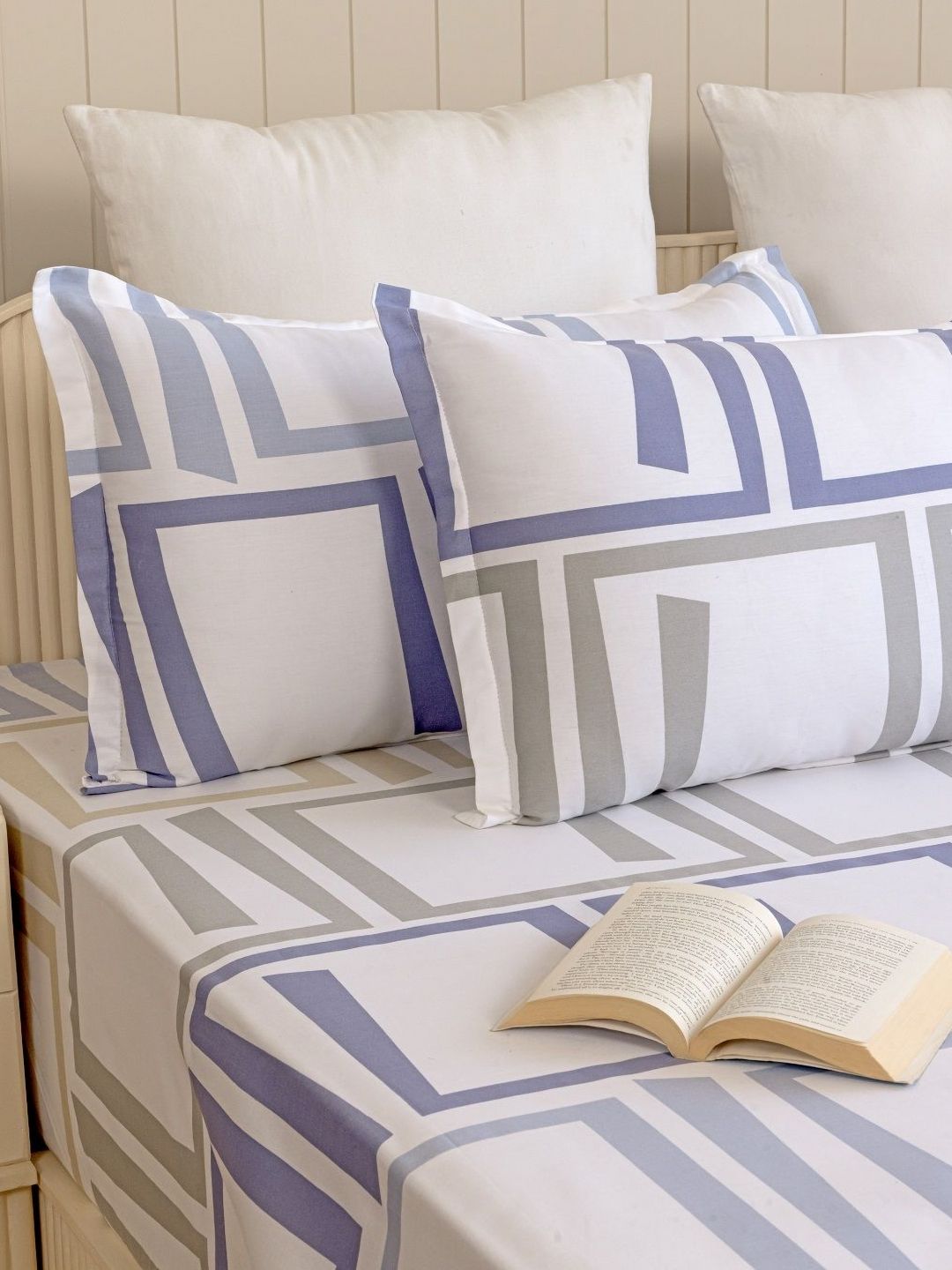 HOMEMONDE HOMEMONDE Modern Haze White & Blue 2 Pieces Printed Pure Cotton Rectangle Pillow Covers