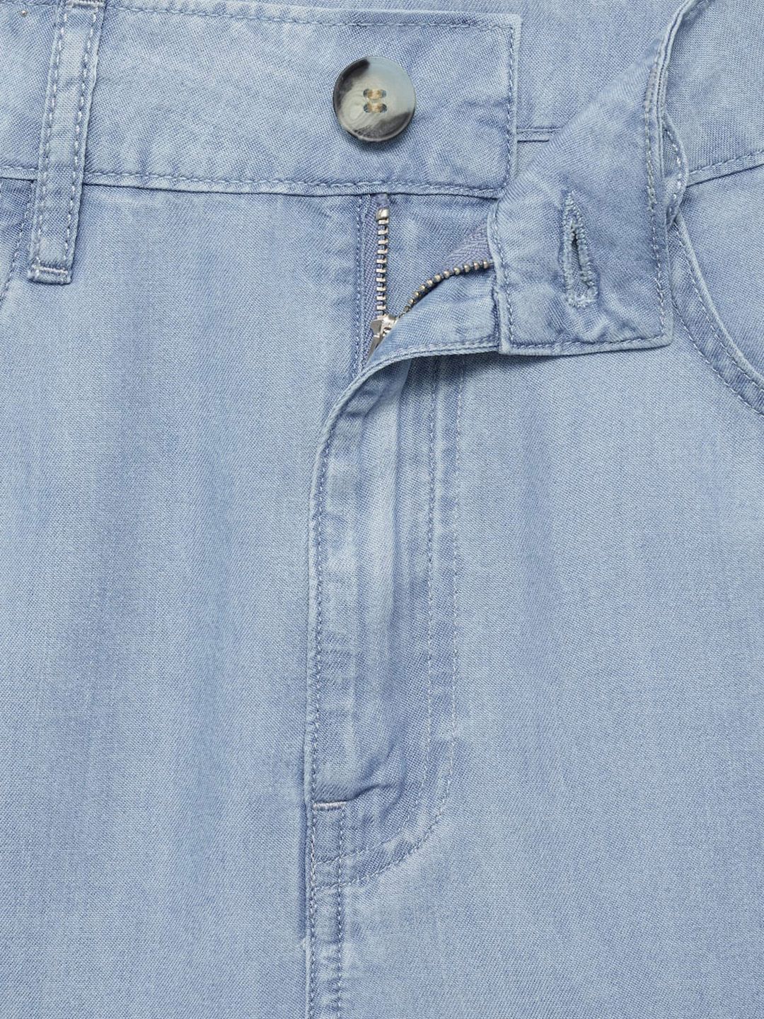 Mid-Rise Straight Fit Bermuda Shorts