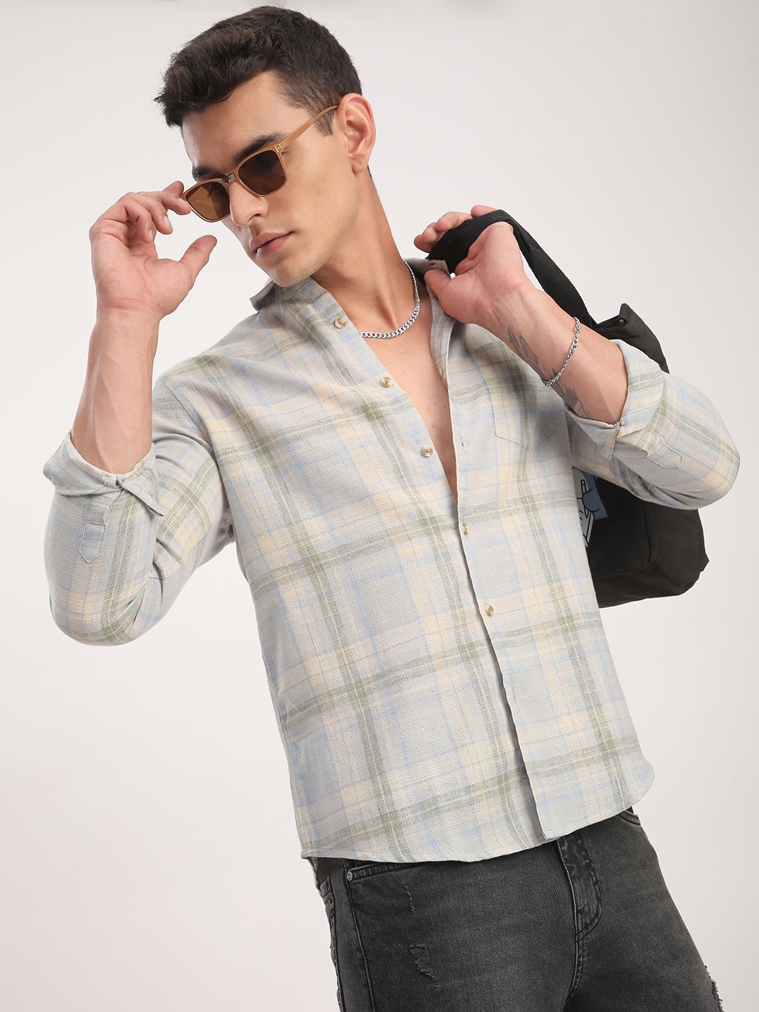 VASTRADO Classic Slim Fit Checked Cotton Casual Shirt